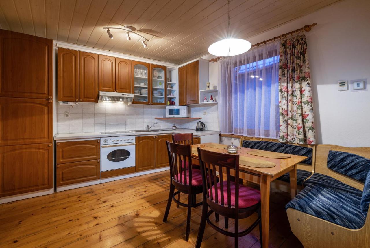 Chalupa U Miska Hybe Exterior foto